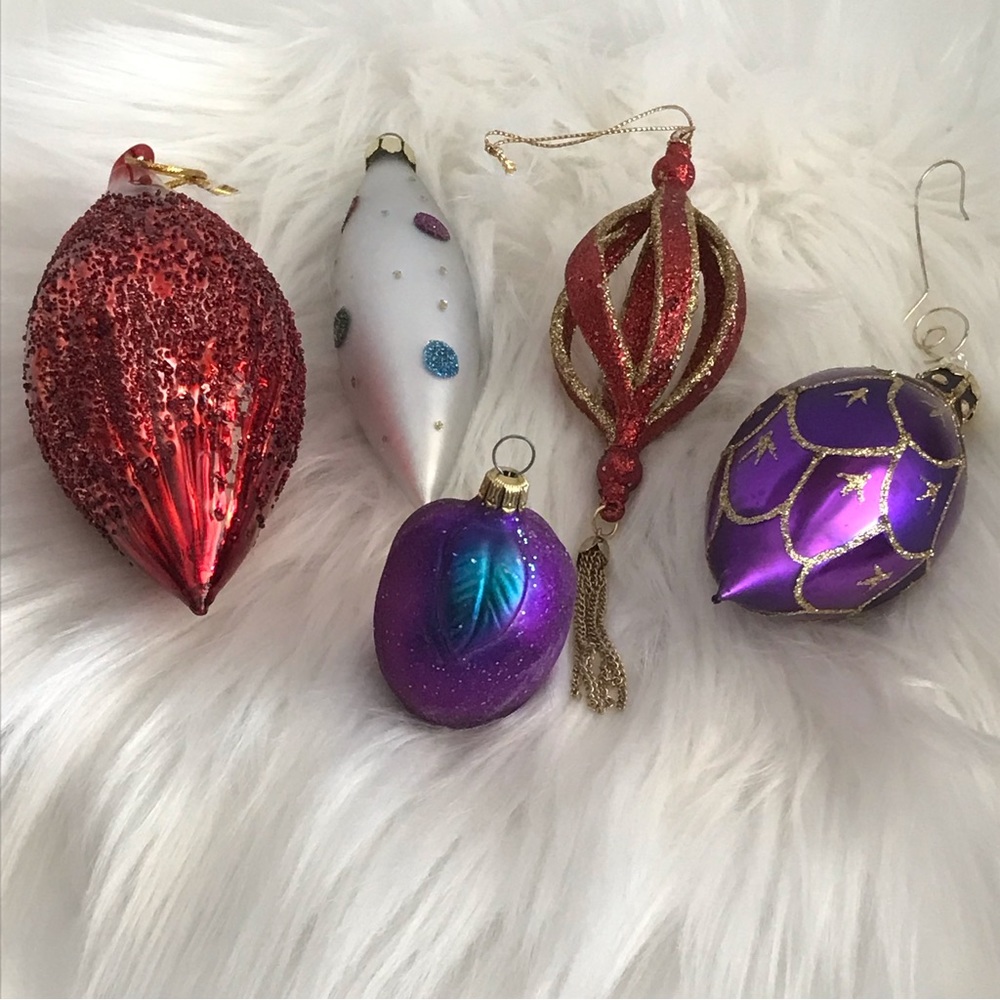 Lot of 5 Hand Blown Glass & Gold/Red Tassel Christmas Ornaments - Vintage